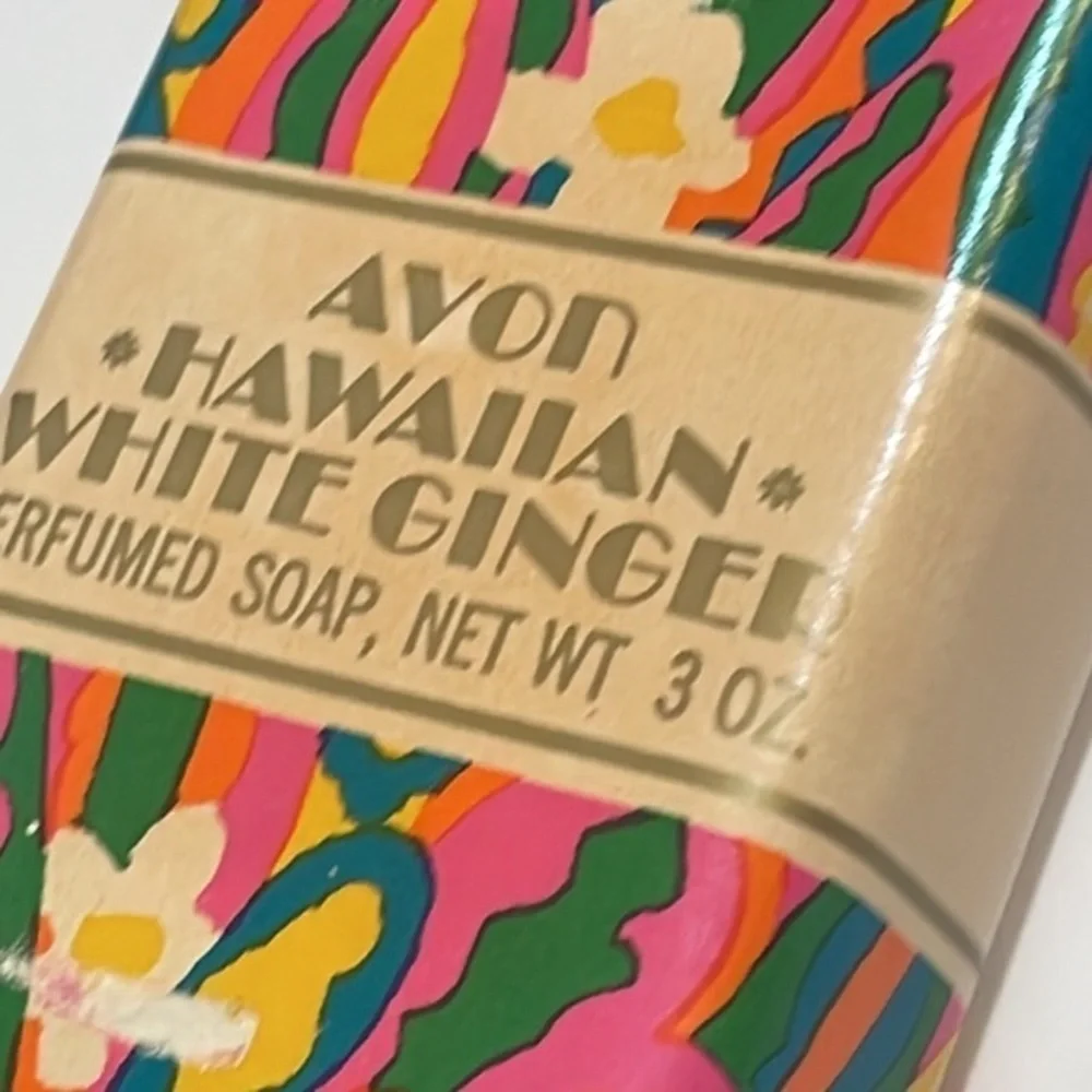 Avon vintage hawaiian